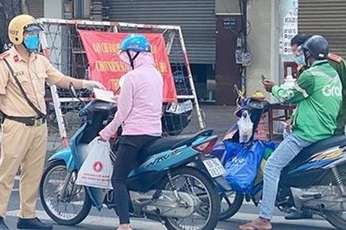 Hoàn thành nhiệm vụ trong tâm dịch
