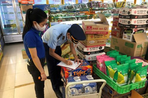 Quản lý thị trường kiểm tra 21 cửa hàng Bách Hóa Xanh ở Tiền Giang