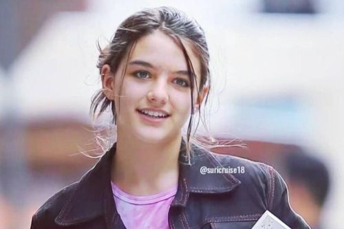 Suri Cruise được khen có gương mặt điện ảnh