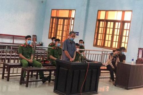 Đối tượng sát hại hàng xóm do mâu thuẫn liên trong việc bán hàng lĩnh án