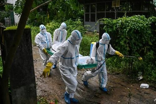 Myanmar: Số người chết vì Covid-19 tại nhà đang tăng mạnh