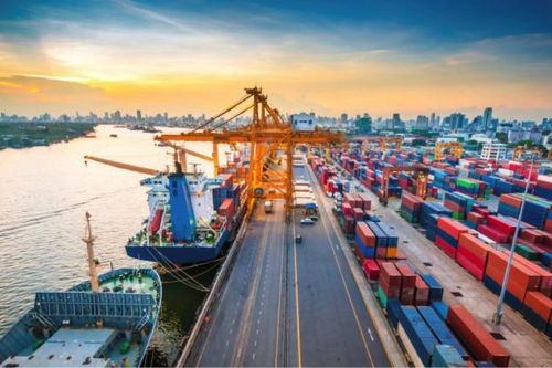 Thị trường điều chỉnh mạnh, nhóm cổ phiếu cảng biển, logistic vẫn trụ vững