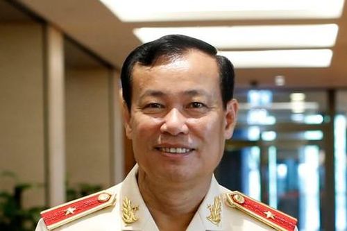 Hai tướng công an, quân đội được giới thiệu làm Ủy viên Ủy ban Thường vụ Quốc hội