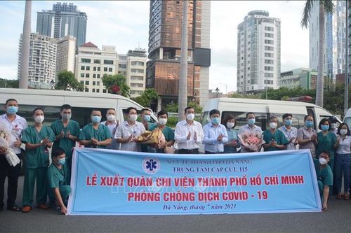 Chung tay hỗ trợ TP Hồ Chí Minh chống dịch COVID-19