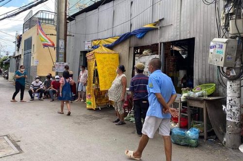 Án mạng đau lòng ở TP Thủ Đức: Cha nhậu xỉn đánh con trai tâm thần, bị con đâm tử vong tại chỗ