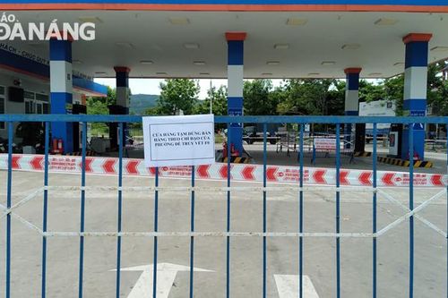 Một cửa hàng xăng dầu tạm dừng bán hàng để truy vết F0