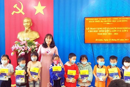 Giáo dục tiểu học vùng dân tộc thiểu số với chương trình mới