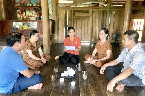 Nâng cao nhận thức pháp luật cho hội viên
