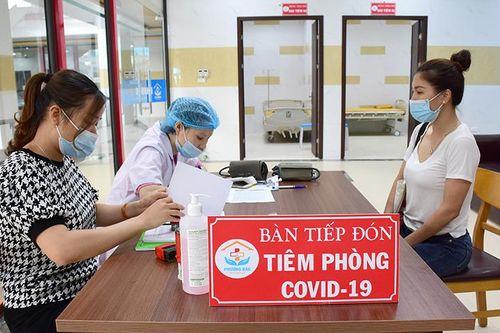 Tuyên Quang tiếp nhận trên 30 nghìn liều vắc xin