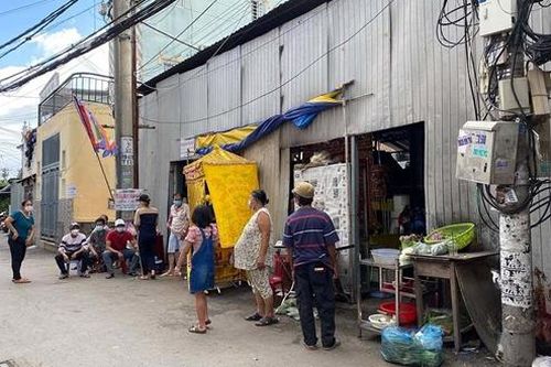 Con tâm thần sát hại cha nghiện rượu vì bị…đánh đập