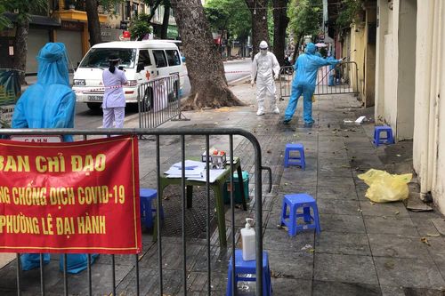 Truy vết các trường hợp liên quan đến hai ca bệnh Covid-19 ở quận Hai Bà Trưng