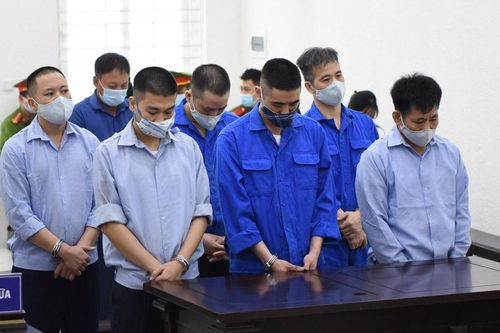 Tuyên án nhiều cán bộ thanh tra giao thông nhận hối lộ