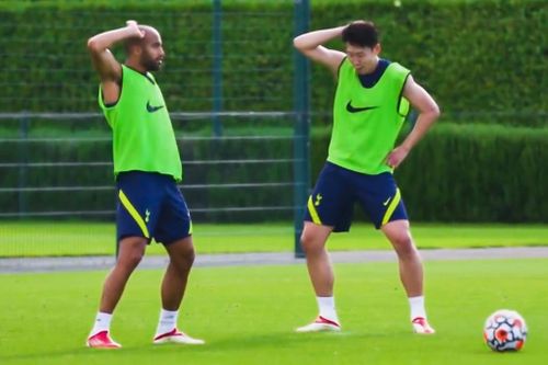 Khoảnh khắc vui nhộn của Son Heung-min khi trở lại Tottenham