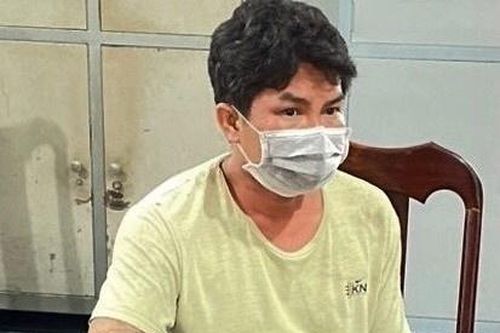 Khởi tố, bắt tạm giam 2 cha con chém thượng úy công an