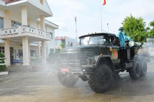 Miền Tây căng mình chống dịch Covid-19