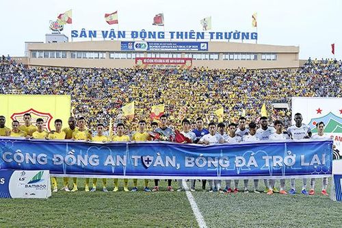 Hóc búa bài toán V-League đá hay dừng