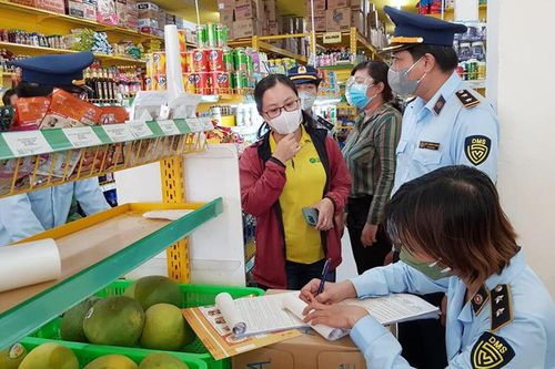 Sẵn sàng cung ứng đủ hàng hóa cho người dân
