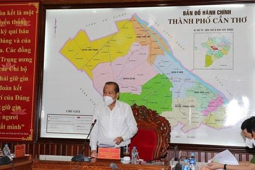 Phó Thủ tướng Trương Hòa Bình: Tuyệt đối không được lơ là trong điều trị bệnh nhân F0