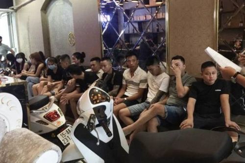 Hải Phòng: Phát hiện 19 người tụ tập hát karaoke 'chui' giữa mùa dịch