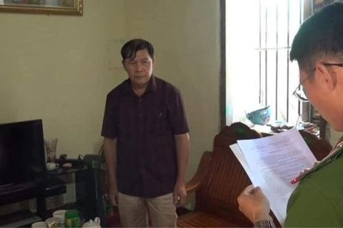 Cao Bằng: Khởi tố, bắt tạm giam Trưởng phòng Dân tộc huyện Trùng Khánh