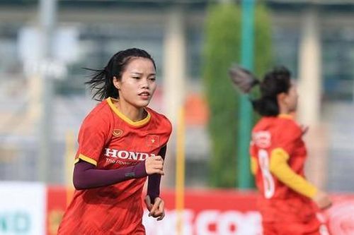 Nữ cầu thủ 29 tuổi sau nghỉ sinh được gọi trở lại đội tuyển