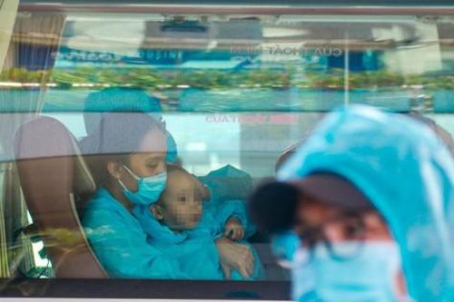 Đà Nẵng: Chuyến bay đầu tiên chở công dân từ TP.HCM đã về đến quê nhà