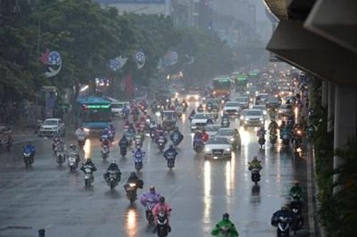 Hôm nay miền Bắc nhiều nơi mưa to, có khả năng xảy ra lốc, sét và gió giật mạnh