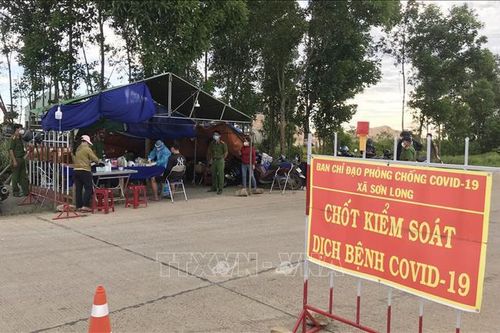 Phát hiện hai đối tượng tàng trữ ma túy tại chốt kiểm soát dịch COVID-19