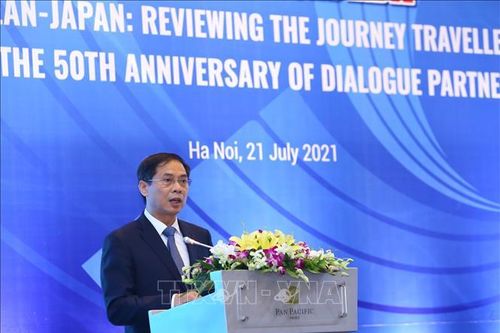 Tọa đàm bàn tròn cao cấp 'ASEAN-Nhật Bản: Hướng tới 50 năm Quan hệ đối tác'