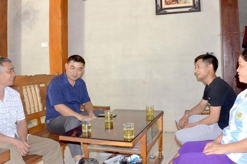 Bố trí cán bộ chủ chốt không là người địa phương: Cách làm tại Chiêm Hóa