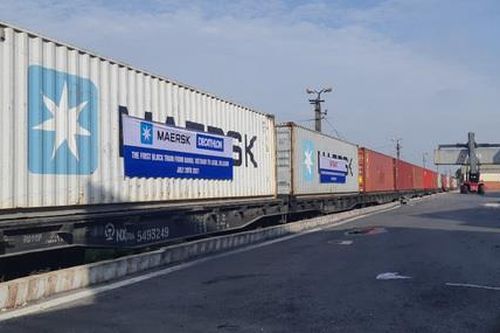 Hành trình của đoàn tàu container đầu tiên chạy từ Việt Nam sang Bỉ thế nào?