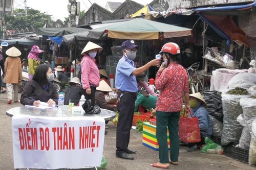 Bộ Y tế hướng dẫn phòng chống dịch COVID-19 tại chợ đầu mối, bán lẻ