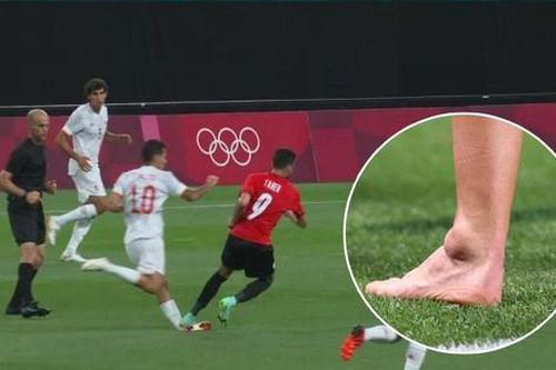 Sao trẻ Tây Ban Nha dính chấn thương kinh hoàng trong trận mở màn Olympic Tokyo 2020