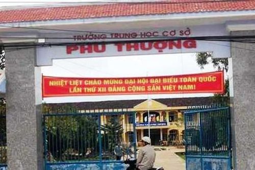 Loạt trường học hoạt động không con dấu, hơn 1.600 giáo viên Huế quay quắt vì 'nợ' lương