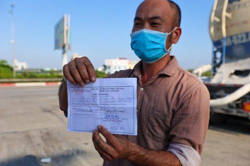 Bộ GTVT kiến nghị kéo dài hiệu lực giấy xét nghiệm COVID cho lái xe