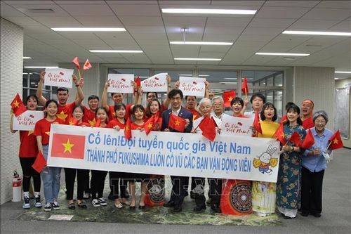 Thị trưởng và người dân Fukushima 'tiếp lửa' cho đoàn Thể thao Việt Nam