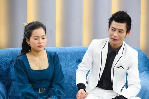Đang trình diễn tiết mục khoan vào đầu, nam nghệ sĩ gặp được vợ tương lai, gia đình phản đối