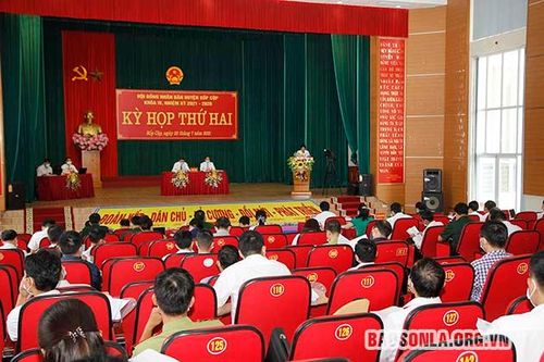 Kỳ họp thứ hai, HĐND huyện Sốp Cộp khóa IV