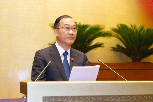 Có doanh nghiệp liên kết với người có chức vụ để chiếm đoạt tài sản