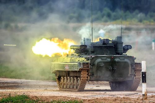 Lo ngại Taliban đánh úp, Nga vội đưa 'quái thú bộ binh' tới răn đe