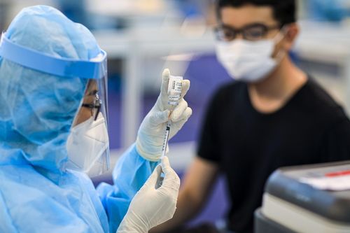Chiến dịch vaccine cần sự phối hợp, ý thức của người dân
