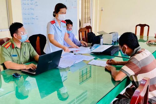 Bị phạt 5 triệu vì livestream kêu gọi mua thịt heo