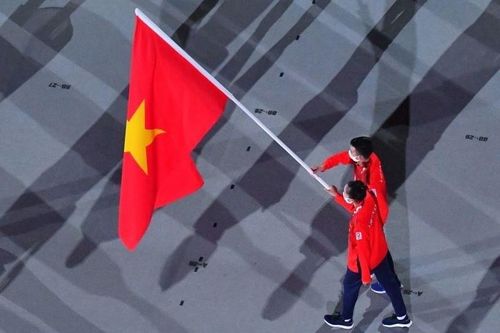 Đoàn Việt Nam diễu hành tại lễ khai mạc Olympic Tokyo