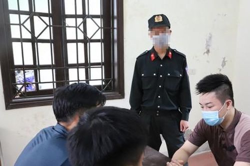 Bắt giữ đối tượng mua bán, tàng trữ 1kg ma túy đá, 2.000 viên ma túy tổng hợp