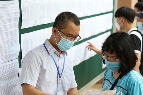 Đề xuất xét đặc cách tốt nghiệp cho thí sinh dự thi đợt 2