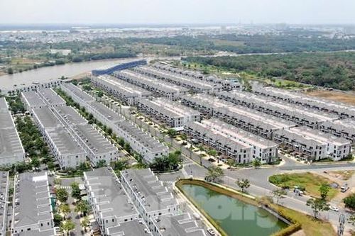Nhà đất liền thổ vẫn tăng giữa đại dịch COVID-19