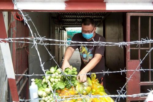 TP Hồ Chí Minh tăng cường Chỉ thị 16, siết chặt nhiều hoạt động phòng dịch