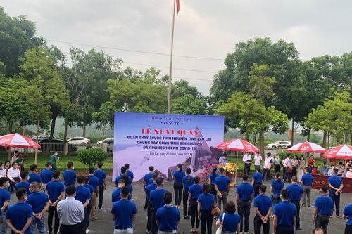 Lễ xuất quân Đoàn Thầy thuốc tình nguyện tỉnh Lào Cai hỗ trợ Bình Dương chống dịch Covid-19