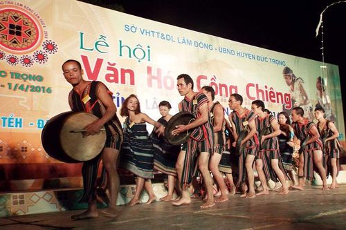Nỗ lực đưa văn hóa về cơ sở