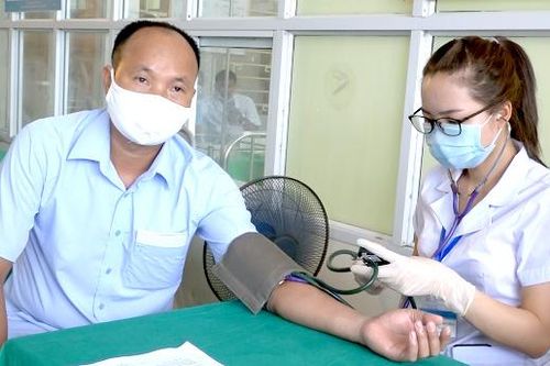 Sơn Dương có 936 người được tiêm vắc xin phòng chống dịch Covid -19